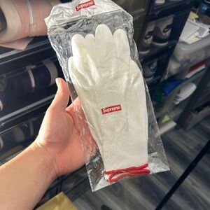 Supreme White Party Gloves